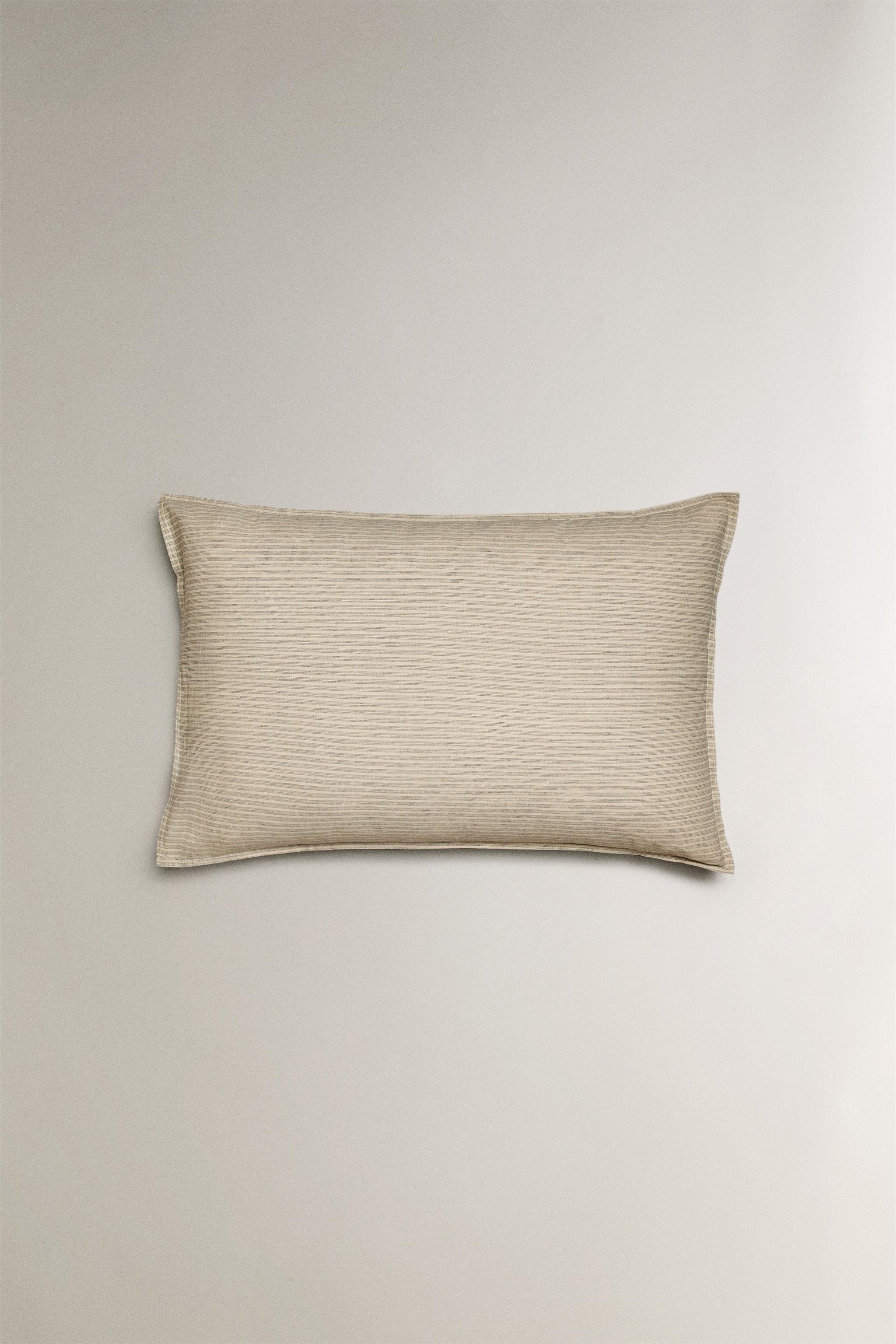 DYED THREAD STRIPED PILLOWCASE